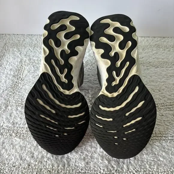 Nike Womens React Infinity Run FK 2 CT2423-001 Gray Running Shoes Sneakers Sz 8 - Picture 7 of 11